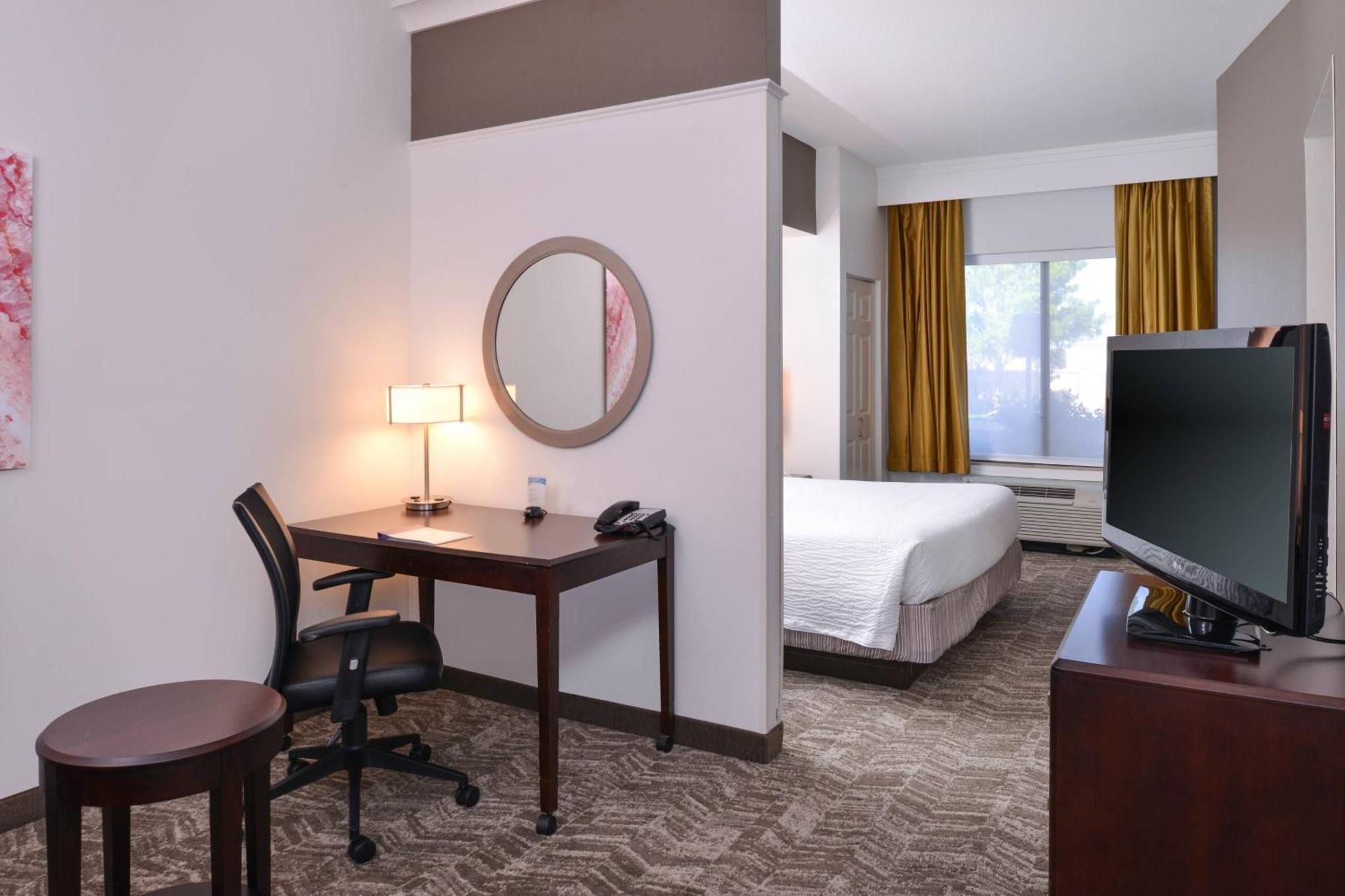 Springhill Suites By Marriott Oklahoma City Airport Exterior foto
